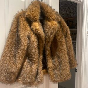 Kelly Obi Faux fur. Never worn